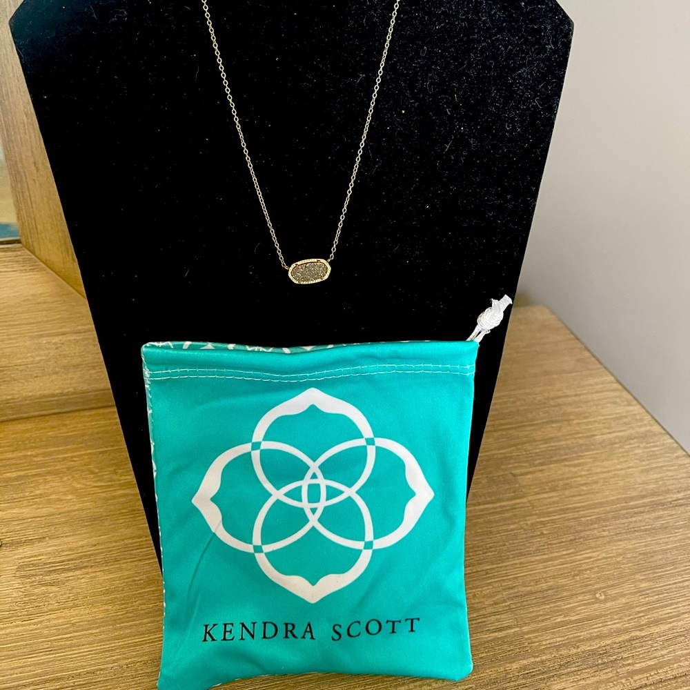 Kendra Scott Elisa Necklace in “Platinum Drusy”